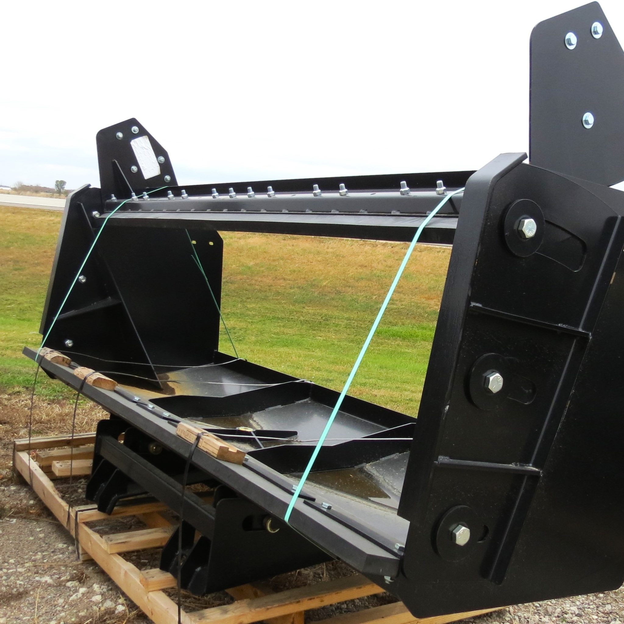 120" Edge / Manitou Snow Push at Sterling Equipment & Repair