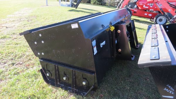 120" Manitou Attachments Snow Push (Stk# 6039)