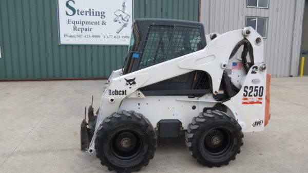 2002 Bobcat S250 Skid Loader (Stk# 6497)