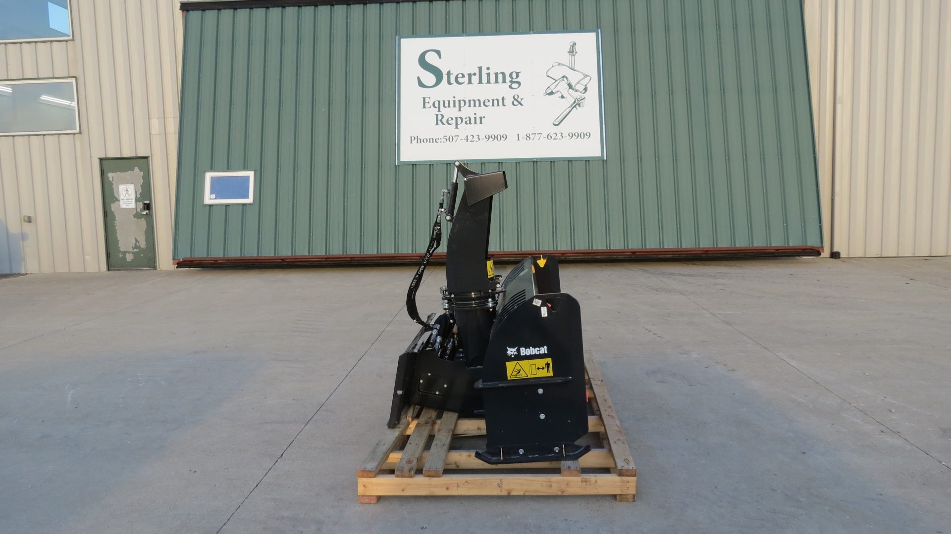 2025 Bobcat 74" Snow Blower (Stk# 6815/6816) - Image 2