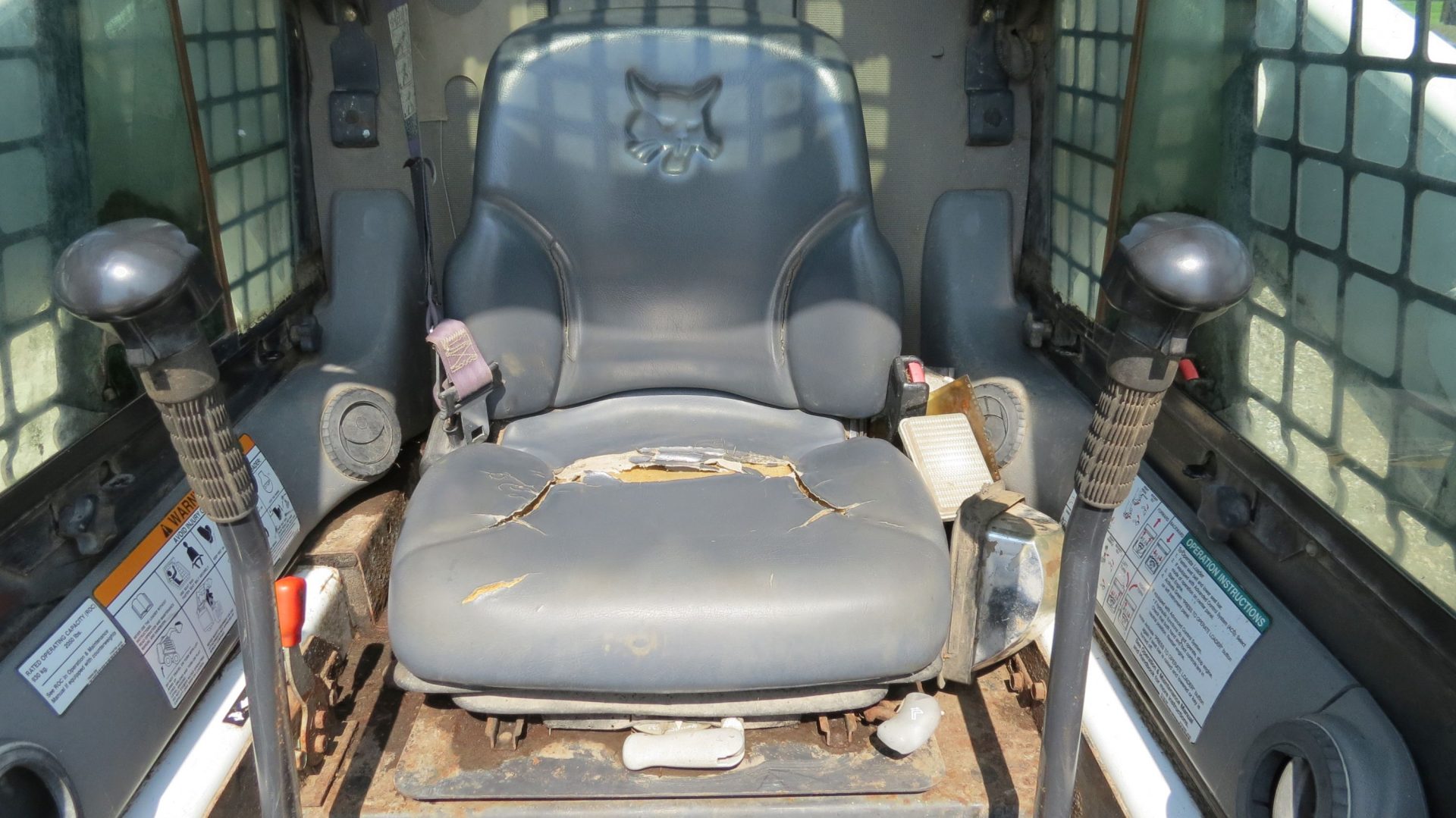 2011 Bobcat S205 Skid Loader (Stk# 6850) - Image 11