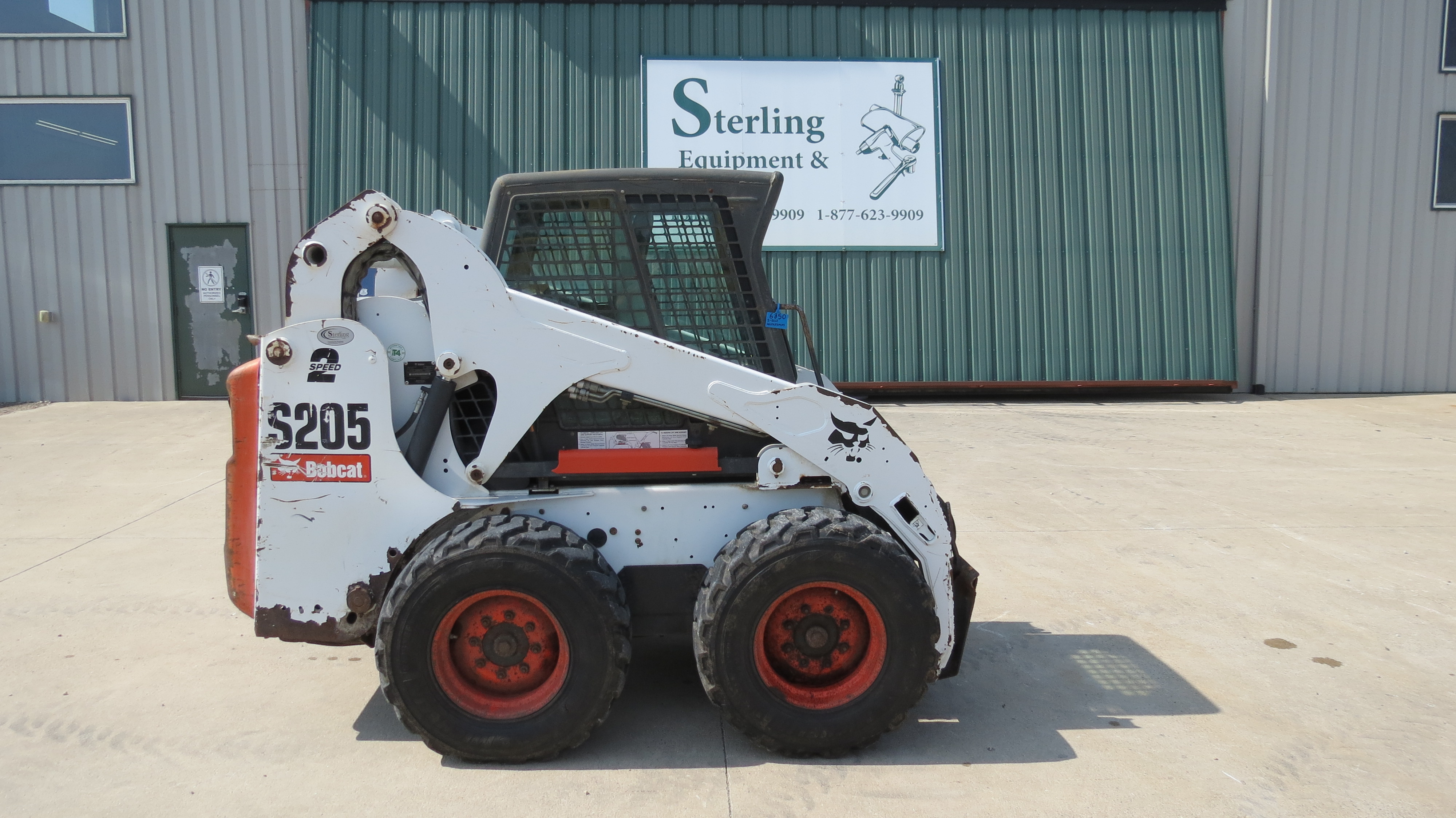2011 Bobcat S205 Skid Loader (Stk# 6850) - Image 15