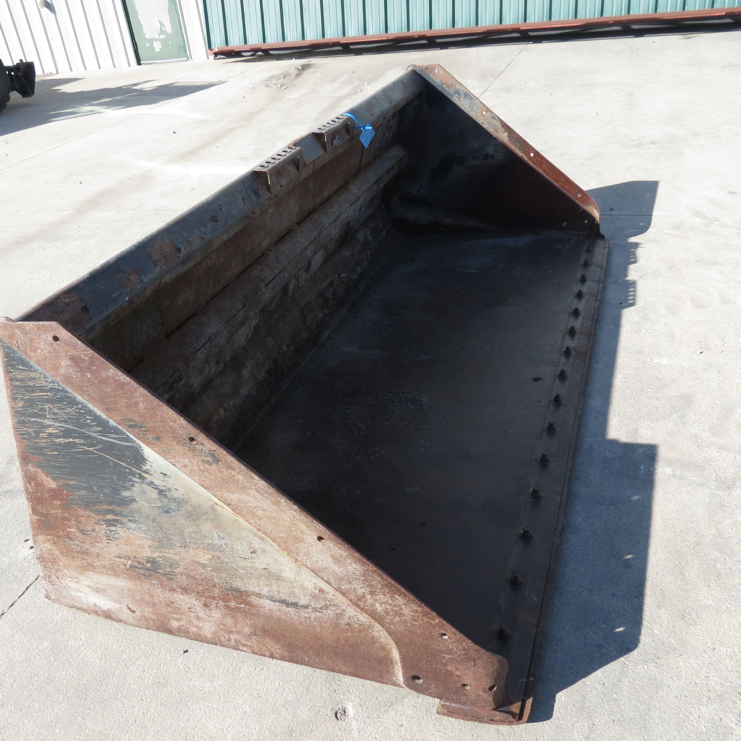 90" Light Material Bucket (Stk# 6873) - Image 4