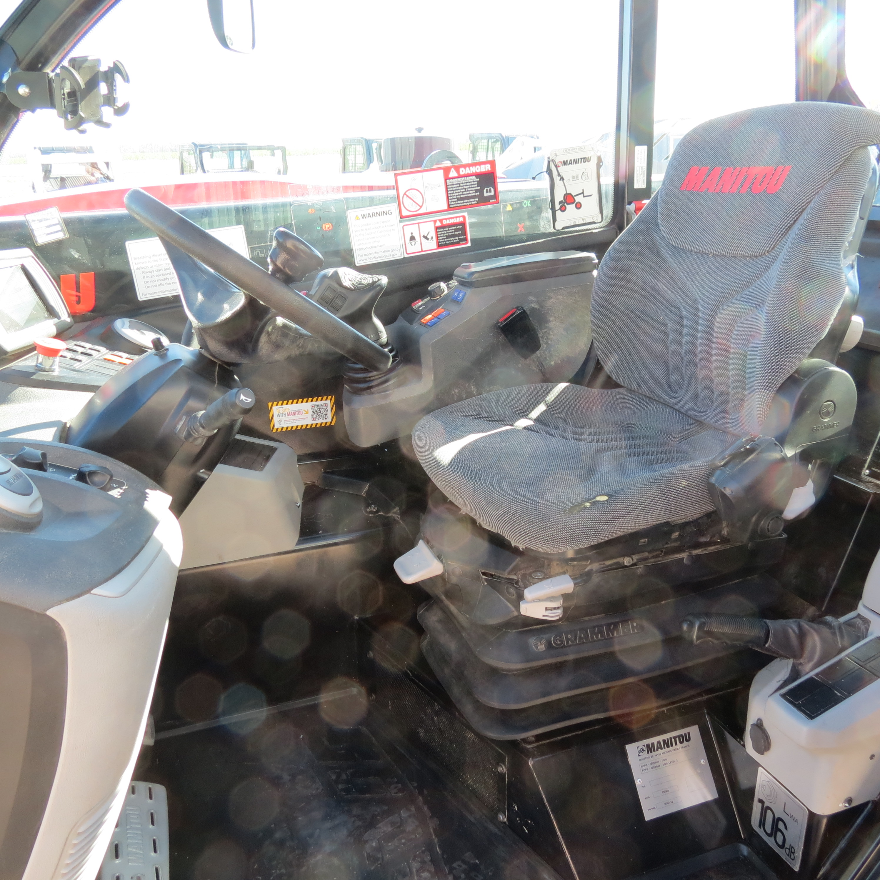 2022 Manitou MLT630 Ag Telehandler (Stk# 4547) - Image 5