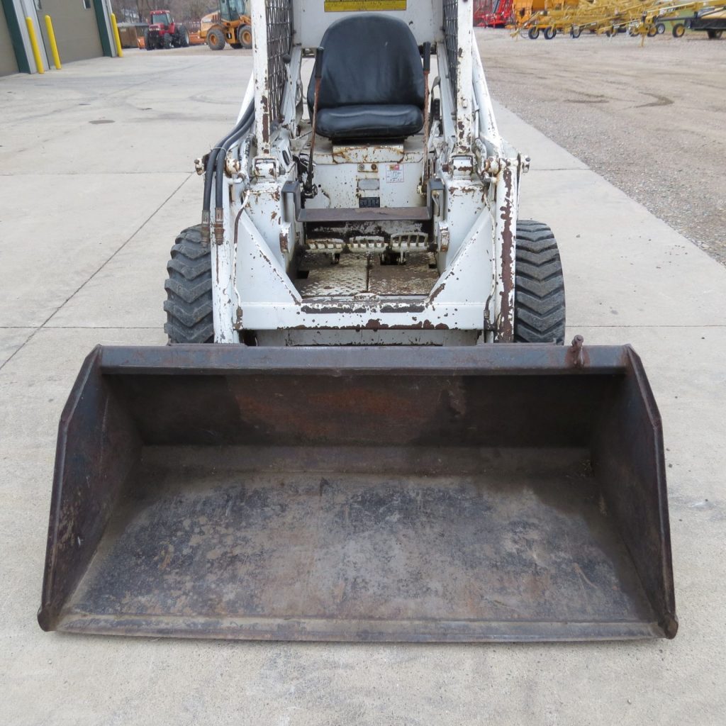 Bobcat 610 Skid Loader (Stk# 6935) - Image 7