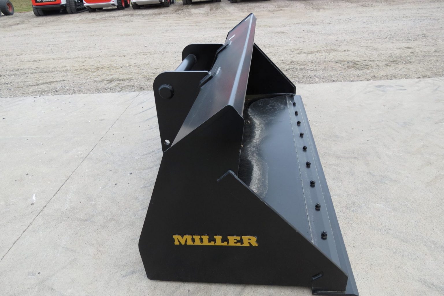 Miler 102" Bucket (Stk# 6876) - Image 4