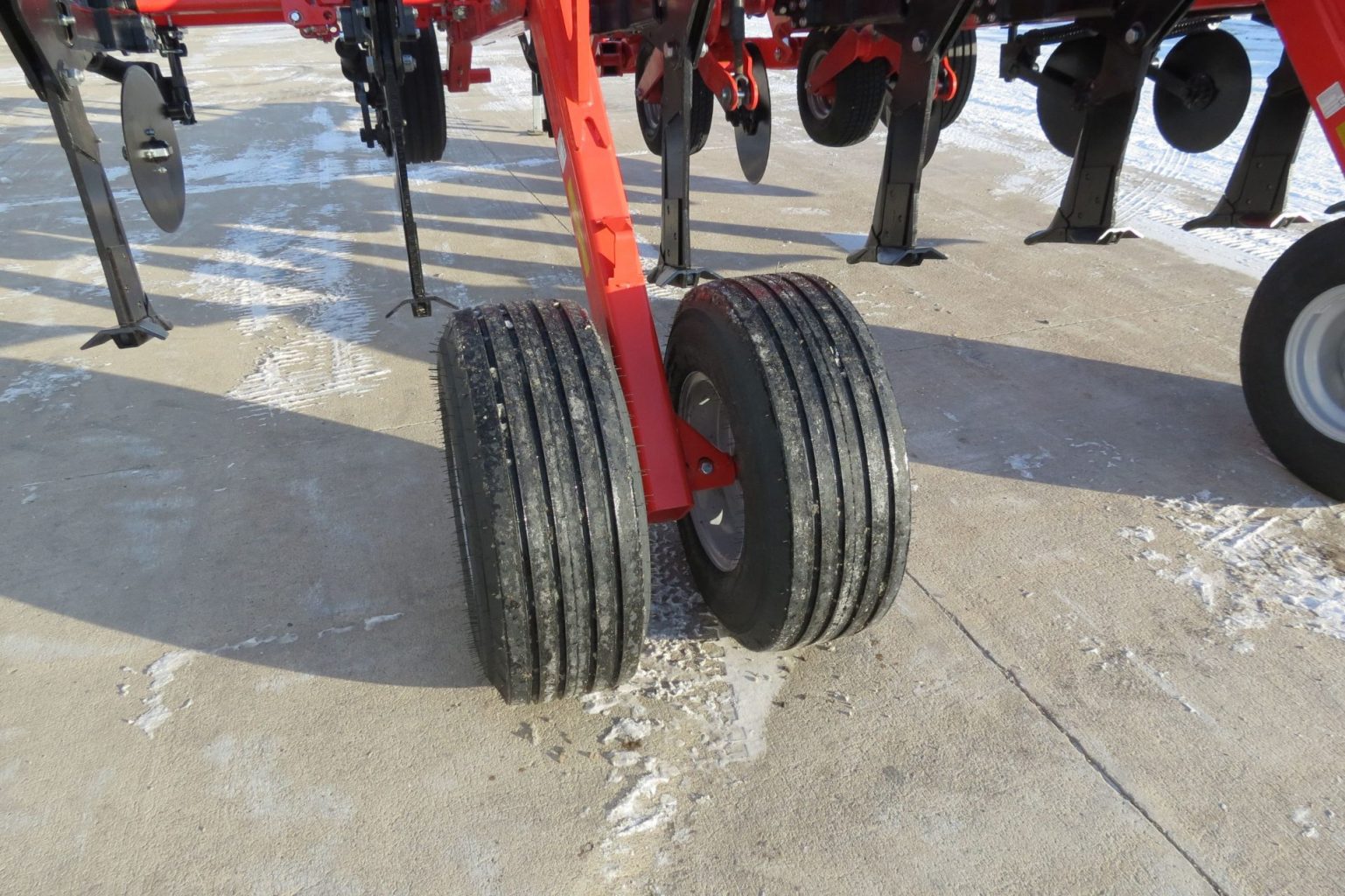 2025 Kuhn Krause 4835-730F Ripper (Stk# 6881) - Image 5