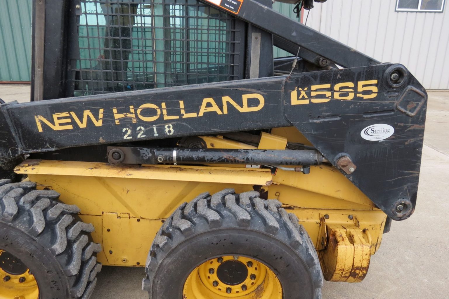 1996 New Holland LX565 Skid Loader (Stk# 7011) - Image 3