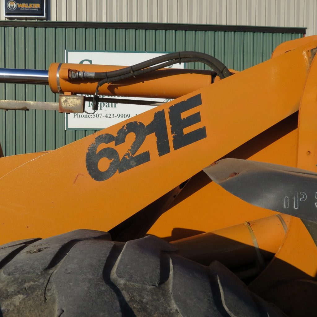 2010 Case 621E Payloader (Stk# 6955) - Image 2
