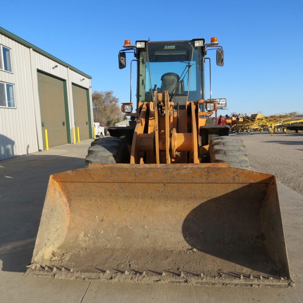 2010 Case 621E Payloader (Stk# 6955) - Image 20