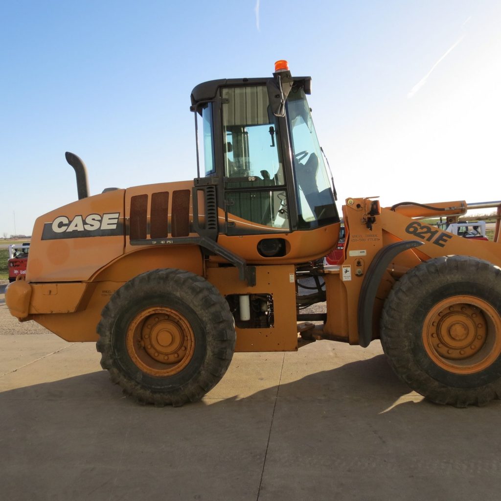 2010 Case 621E Payloader (Stk# 6955) - Image 6