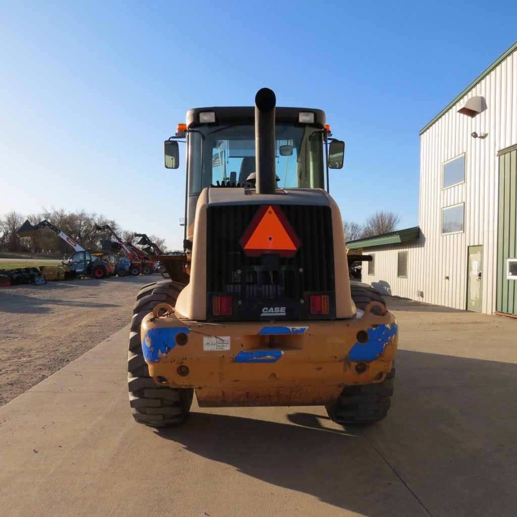 2010 Case 621E Payloader (Stk# 6955) - Image 9