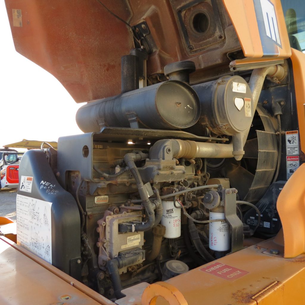 2010 Case 621E Payloader (Stk# 6955) - Image 11