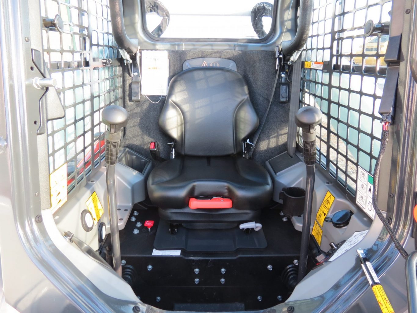 2026 Bobcat T650 Track Loader (Stk# 7029) - Image 11