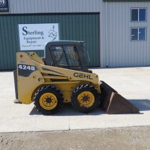 2008 Gehl 4240E Skid Loader (Stk# 5825)