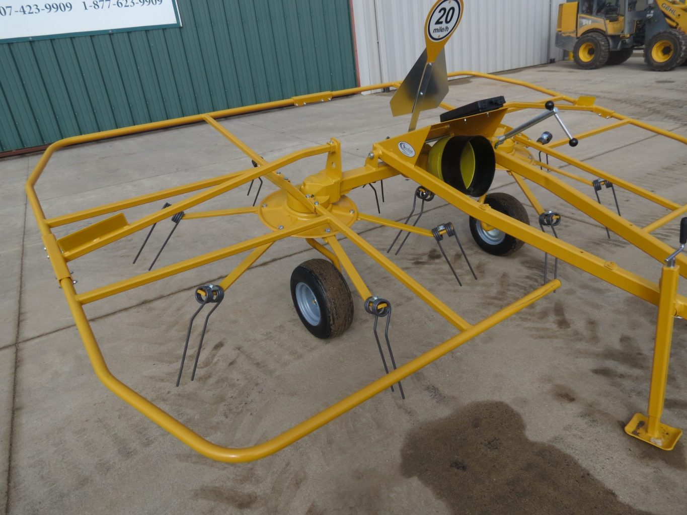 Vermeer TD100 Tedder (7086) - Image 4