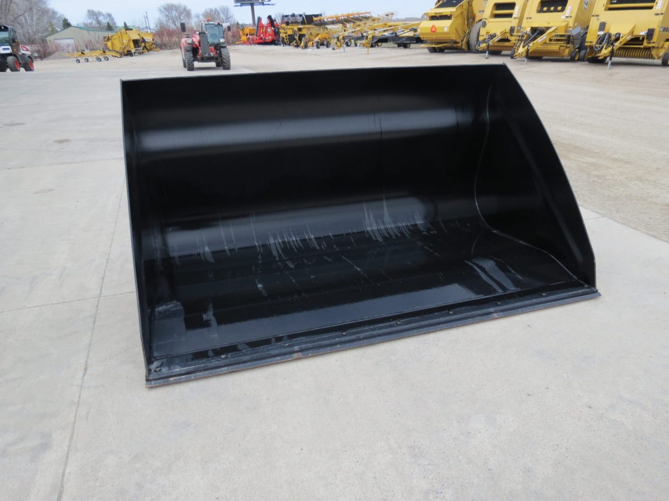 96" Manitou Ag Bucket (Stk# 5818) - Image 5