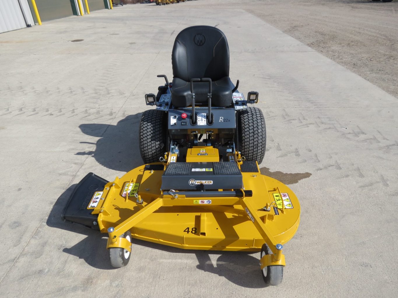 2026 Walker R22x Lawn Mower (Stk# 7081) - Image 4