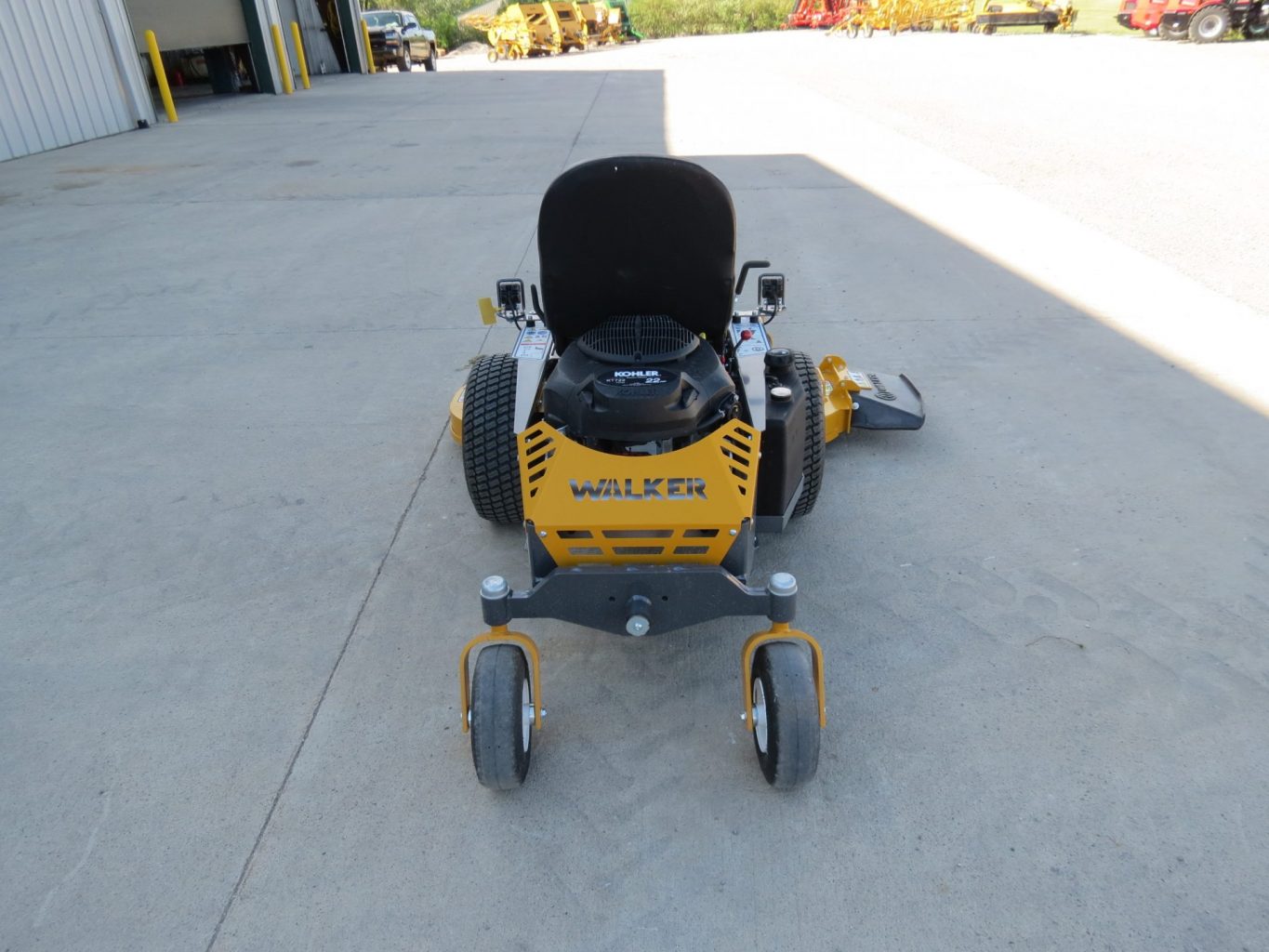 2026 Walker R22x Lawn Mower (Stk# 7082) - Image 8