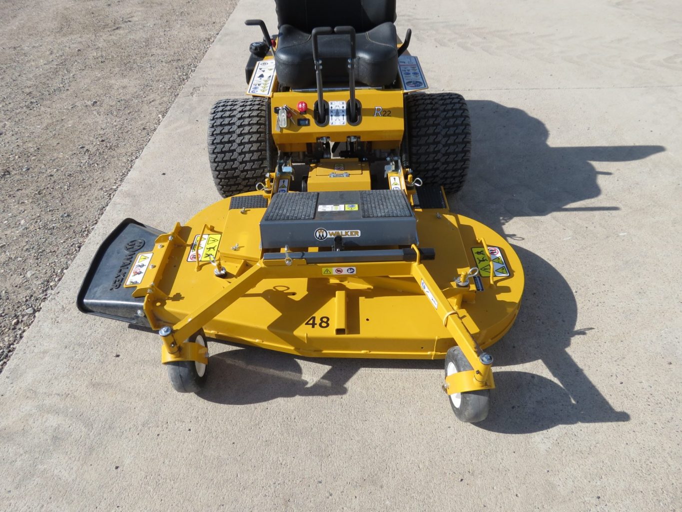 2026 Walker R22 Lawn Mower (Stk# 7080) - Image 8