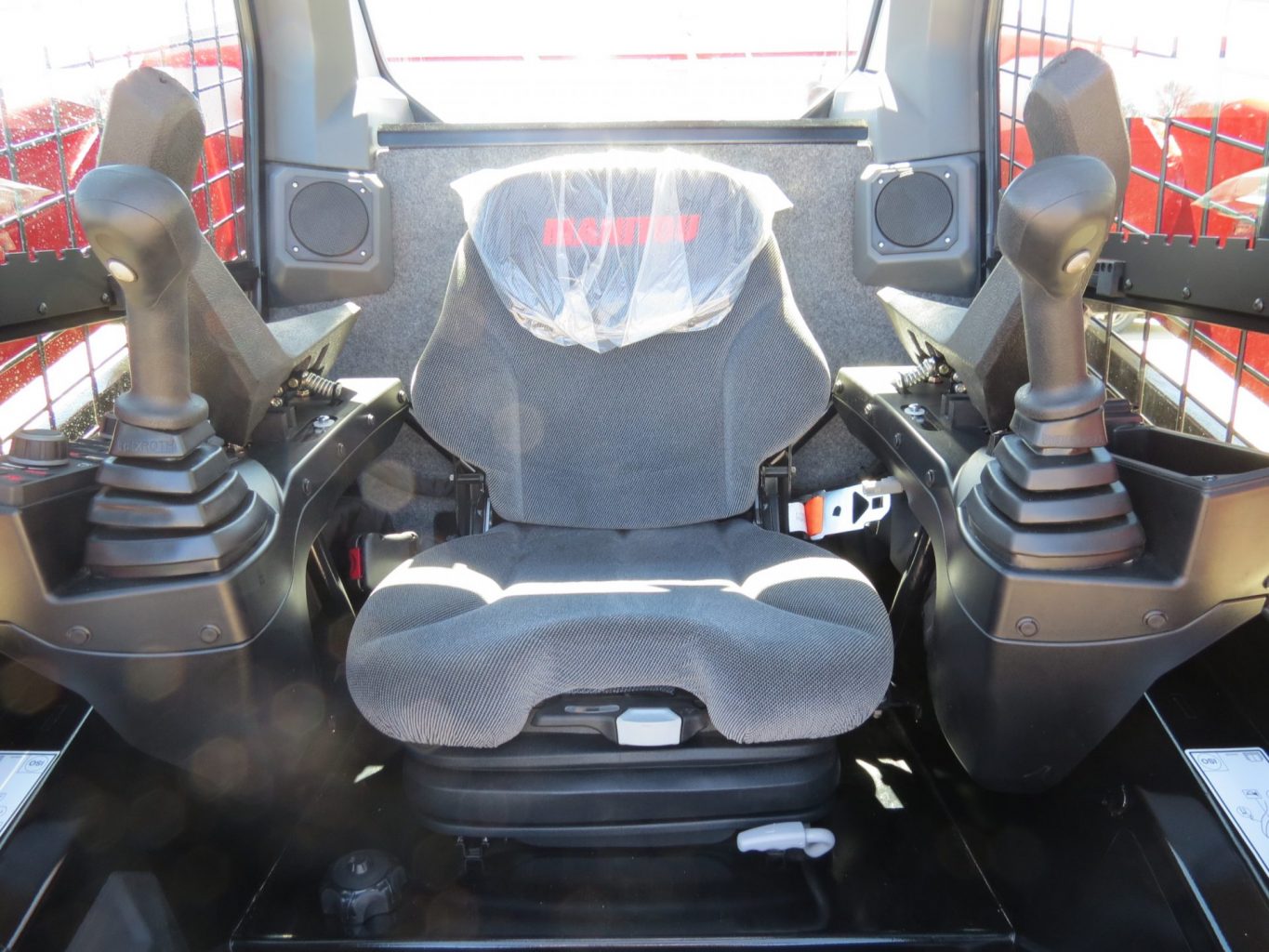 2026 Manitou 3350VT Track Loader (Stk# 7146) - Image 13