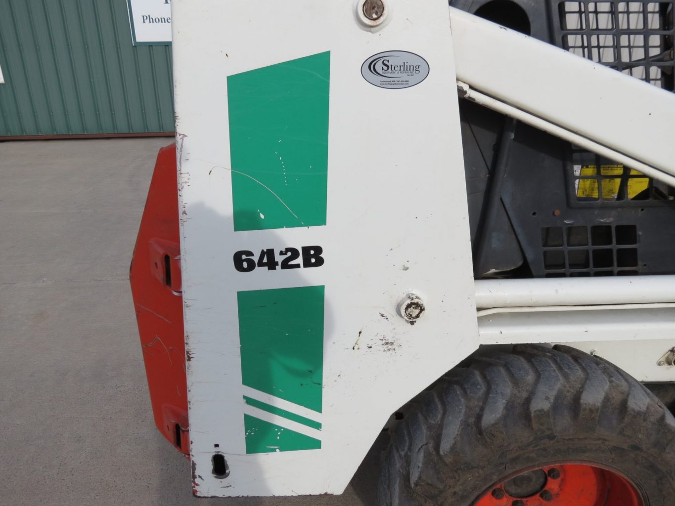 Bobcat 642B Skid Loader (Stk# 7190) - Image 3