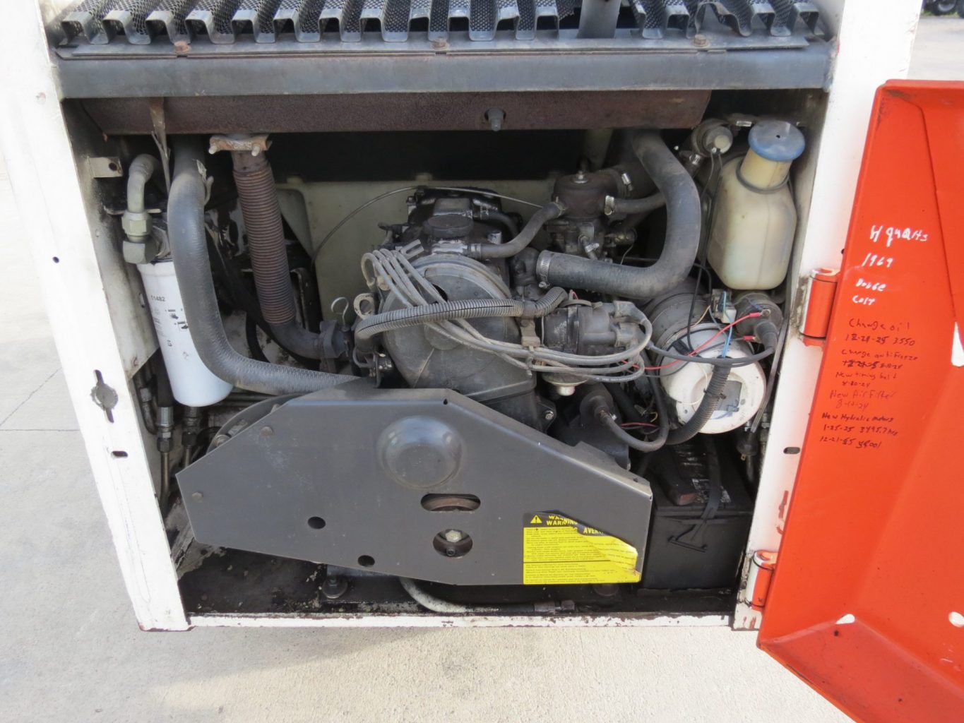 Bobcat 642B Skid Loader (Stk# 7190) - Image 8