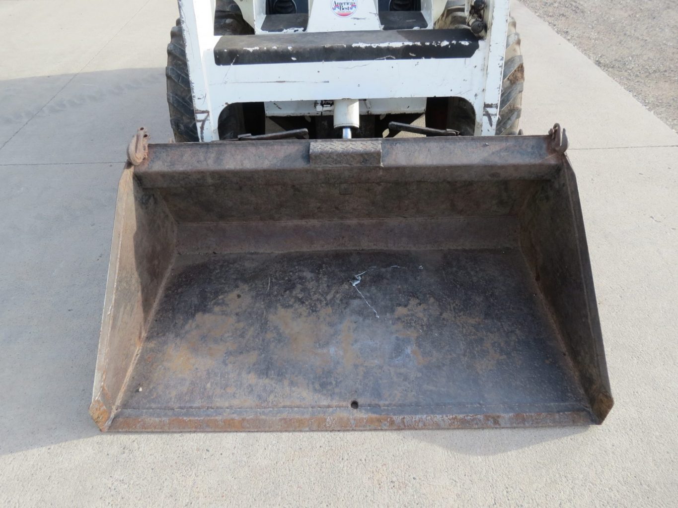Bobcat 642B Skid Loader (Stk# 7190) - Image 16