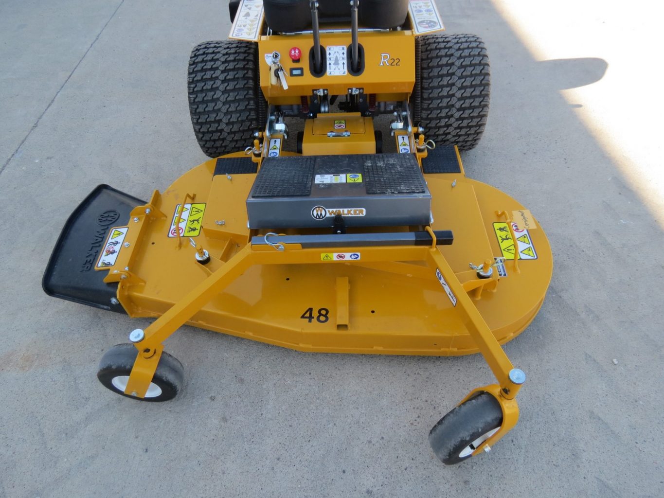 2026 Walker R22 Lawn Mower (Stk# 7151) - Image 5