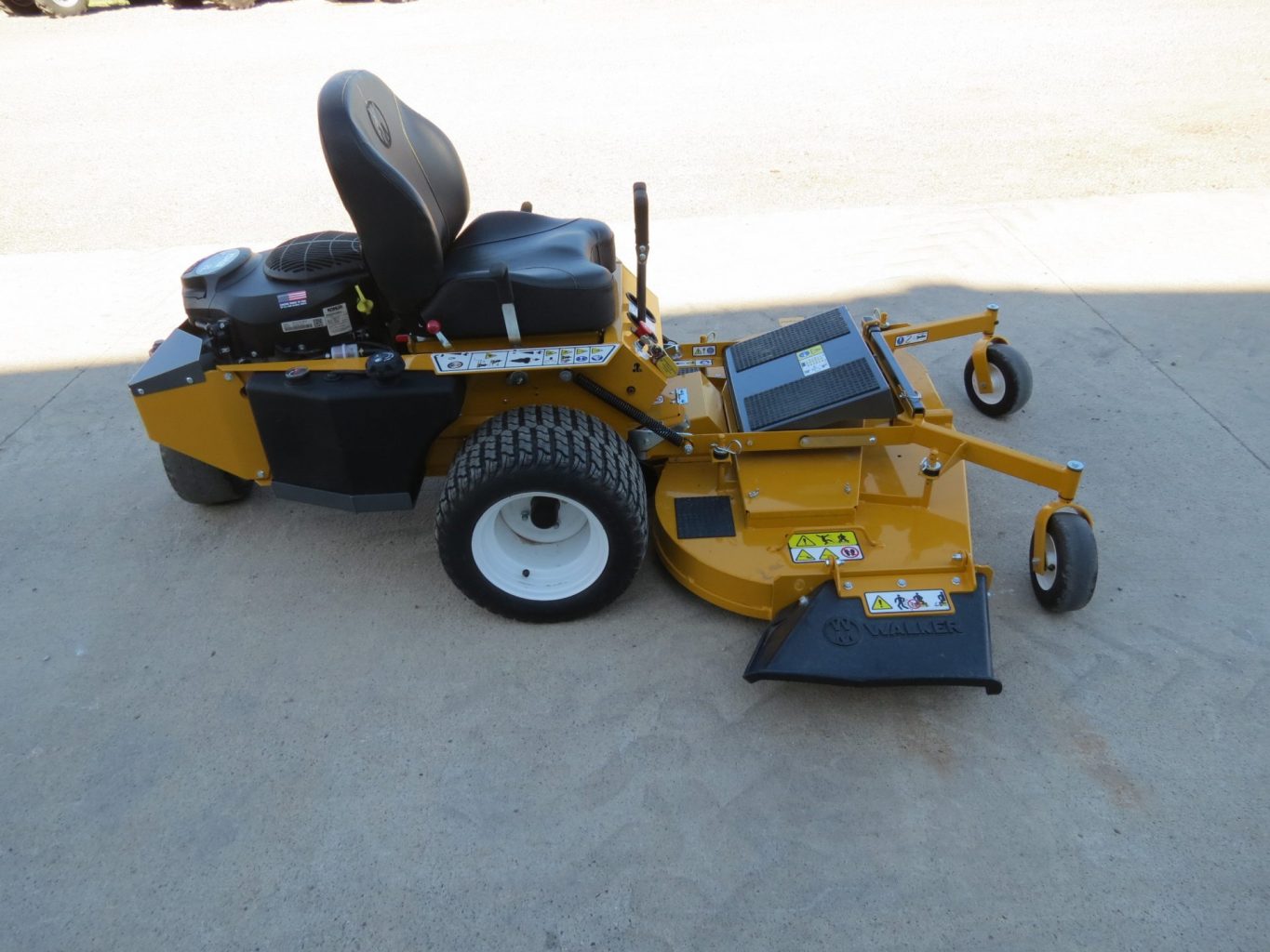 2026 Walker R22 Lawn Mower (Stk# 7151) - Image 7