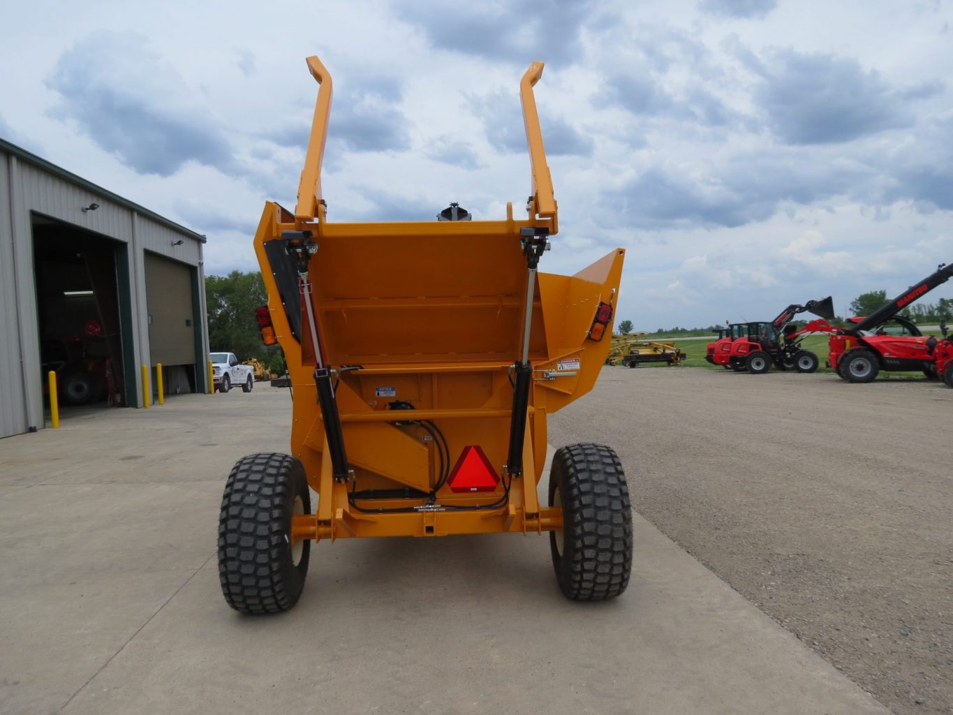 2026 Fair Mfg 7830TD Bale Processor (Stk# 7123) - Image 8