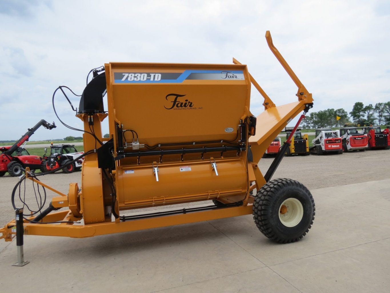 2026 Fair Mfg 7830TD Bale Processor (Stk# 7123) - Image 11