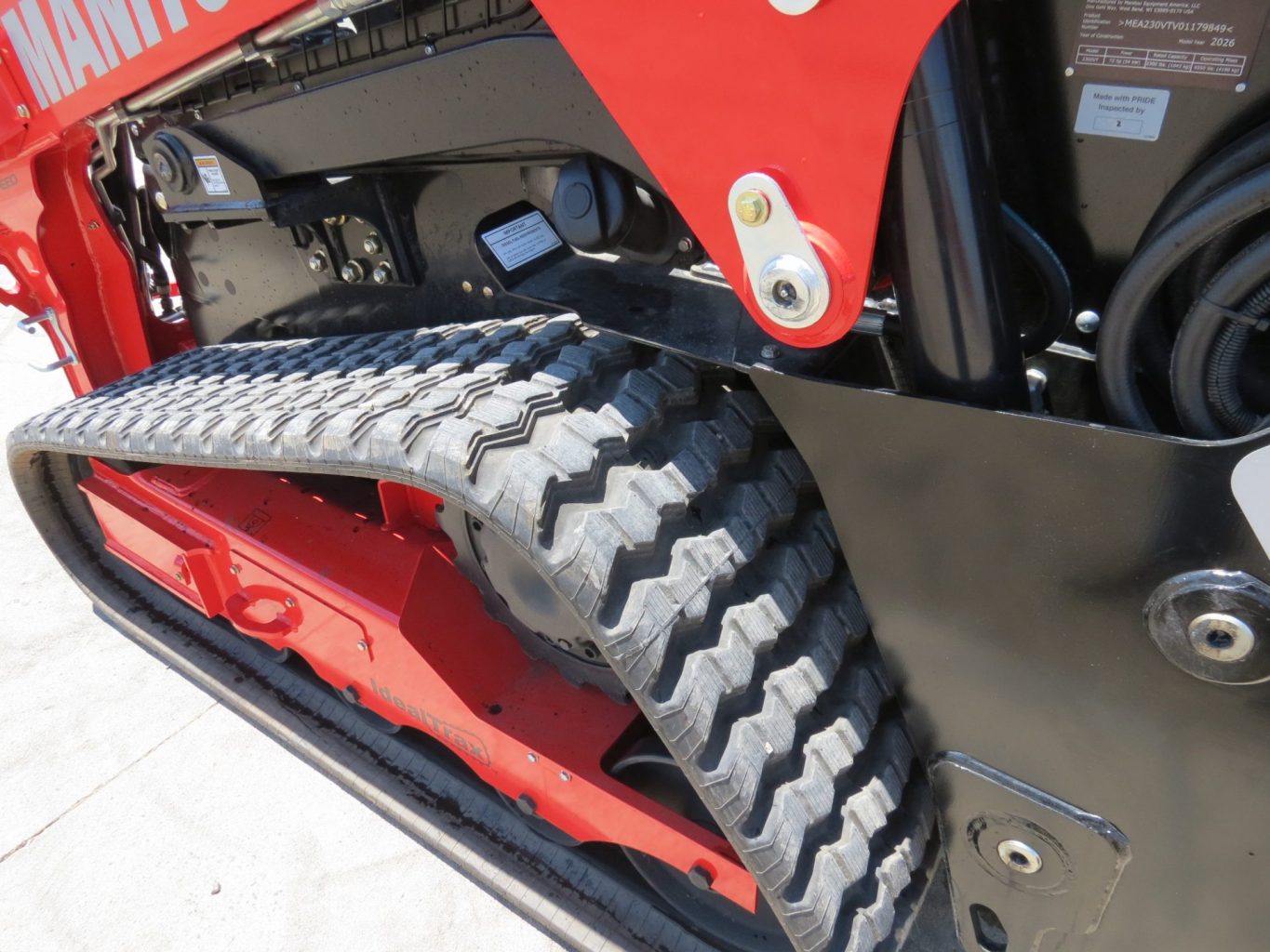 2026 Manitou 2300VT Track Loader (Stk# 7200) - Image 5