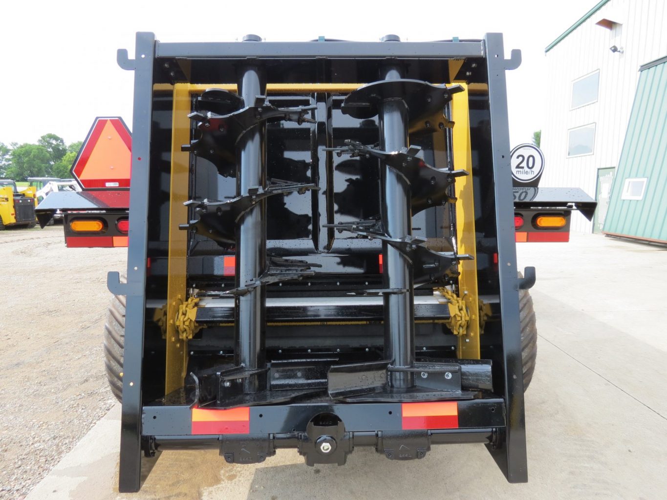 2026 Vermeer MS400 Manure Spreader (Stk# 6896) - Image 15